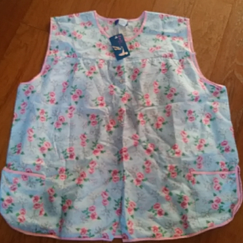 Button cover up NWT